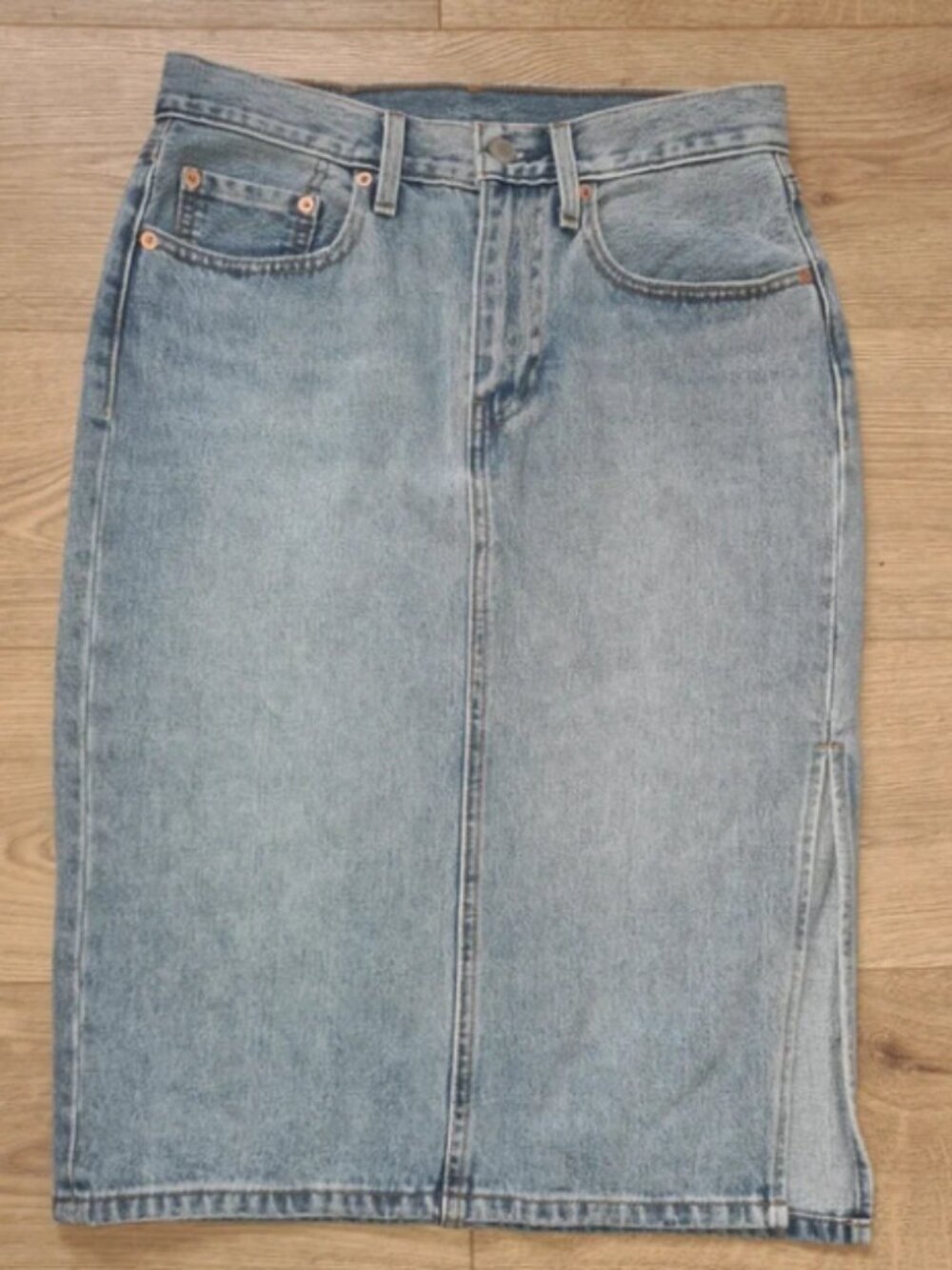Levis Denim Midi Skirt 27